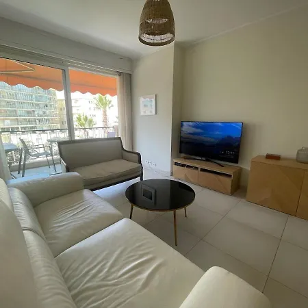 Staycation By Martinez And Croisette * Κάννες