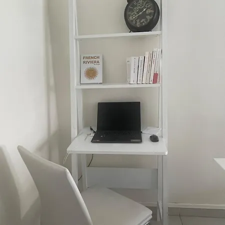 Staycation By Martinez And Croisette Κάννες